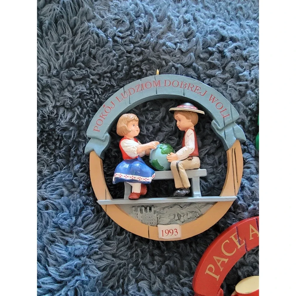 1991 - 1993 Hallmark Keepsake Peace on Earth Italy, Poland, Spain Ornament Set 3
